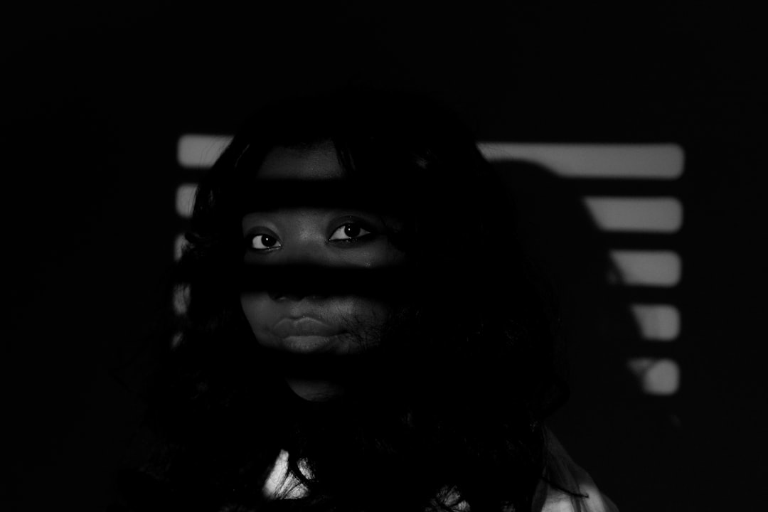 Fris en netjes: zo houd je het rolgordijn schoon